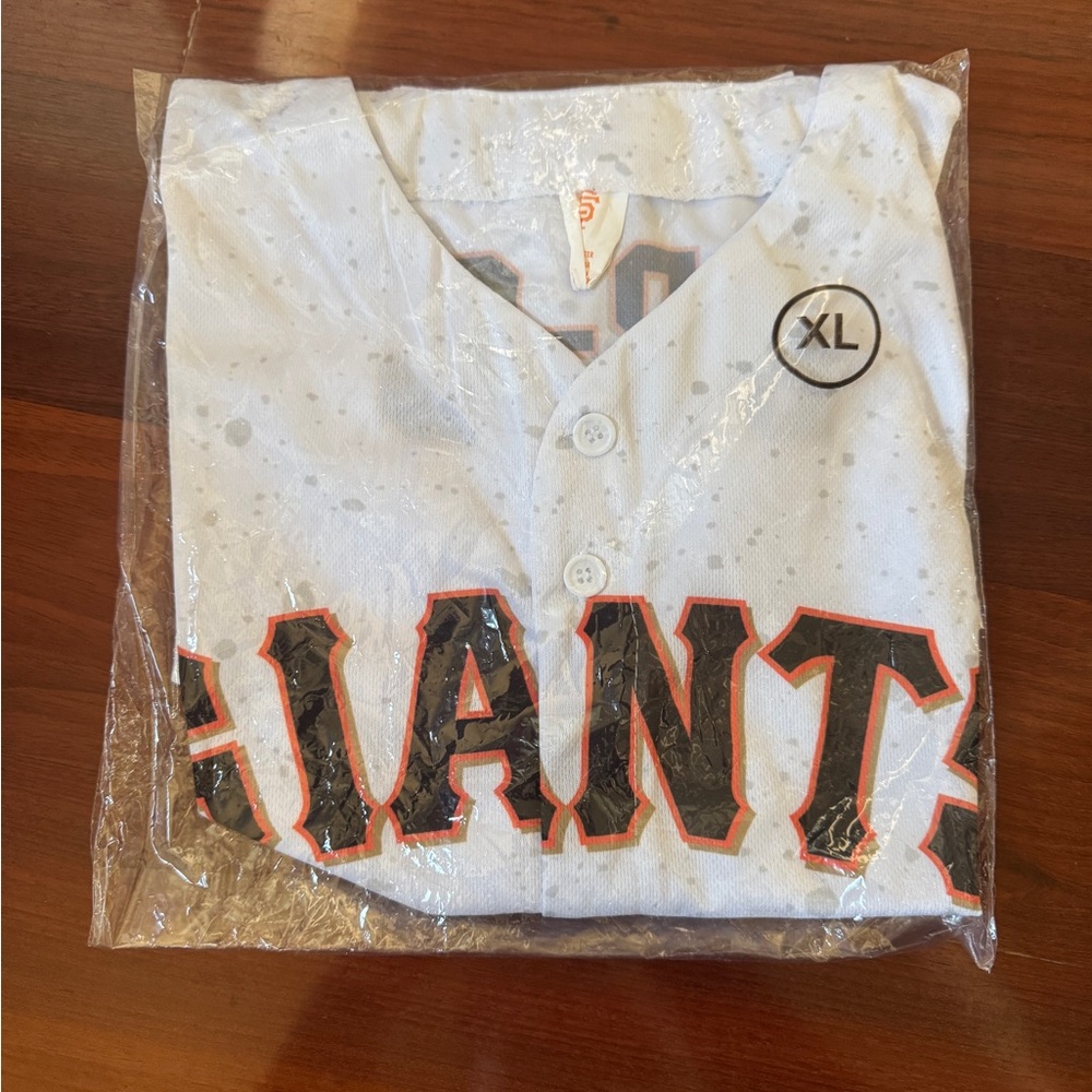 2025 SF Giants Star Wars BB8 Jersey